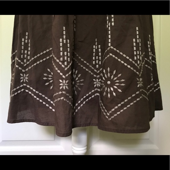Pretty Brown Skirt w/Embroidery at bottom - Picture 2 of 4